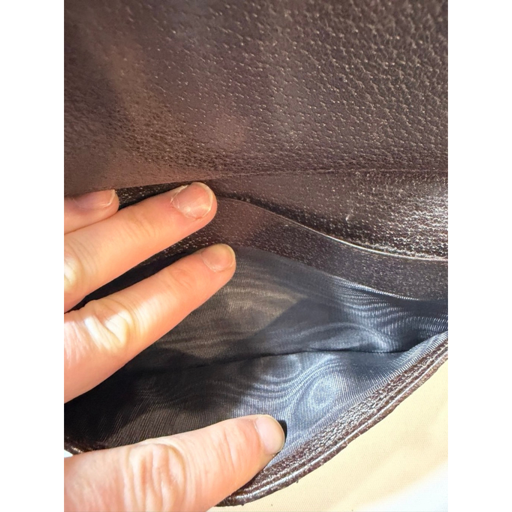 Gucci GG Canvas Wallet Brown Monogram Long Wallet Italy Auth
Flaw - Picture 10 of 12